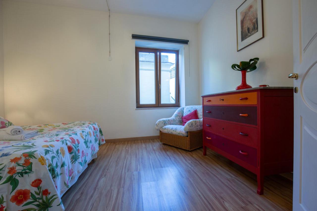 Villa La Quercia เมตา ภายนอก รูปภาพ