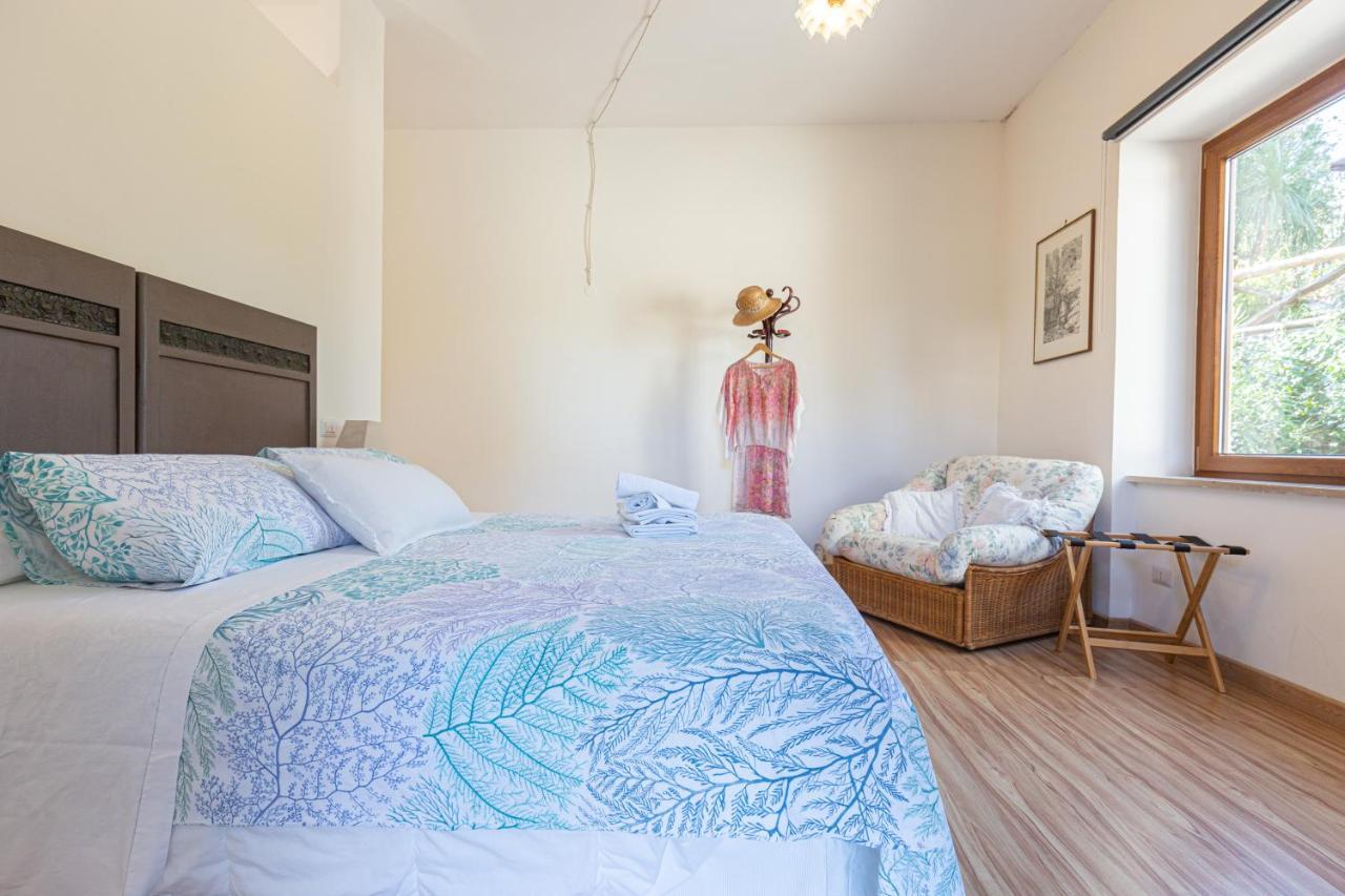 Villa La Quercia เมตา ภายนอก รูปภาพ