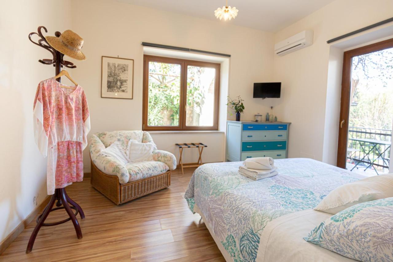Villa La Quercia เมตา ภายนอก รูปภาพ